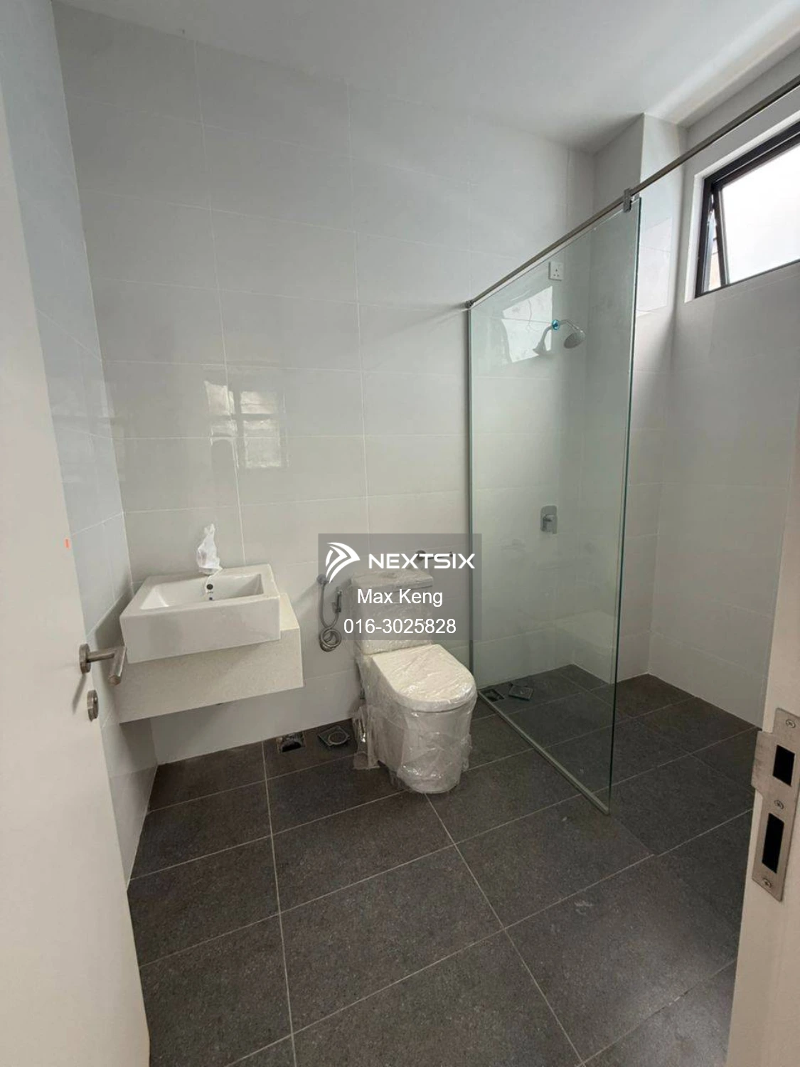 Semi-detached House For Sale in Johor Bahru Johor - Image 11