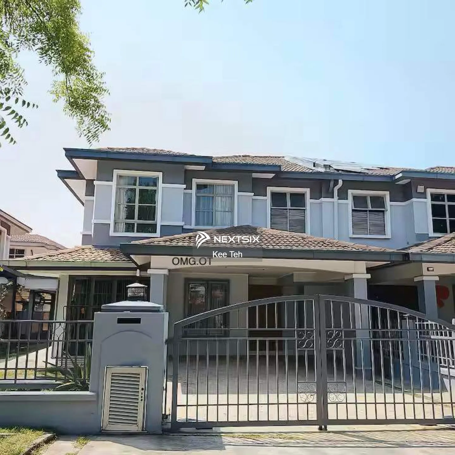 Semi-detached House For Sale in Bandar Botanic Selangor