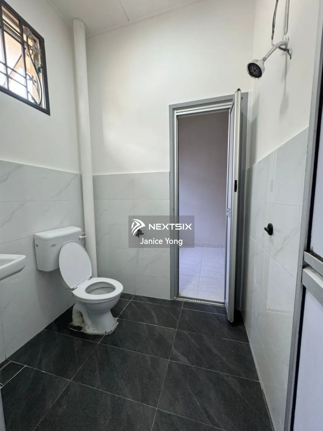 2-sty Terrace/Link House For Sale in Ulu Tiram Johor - Image 6
