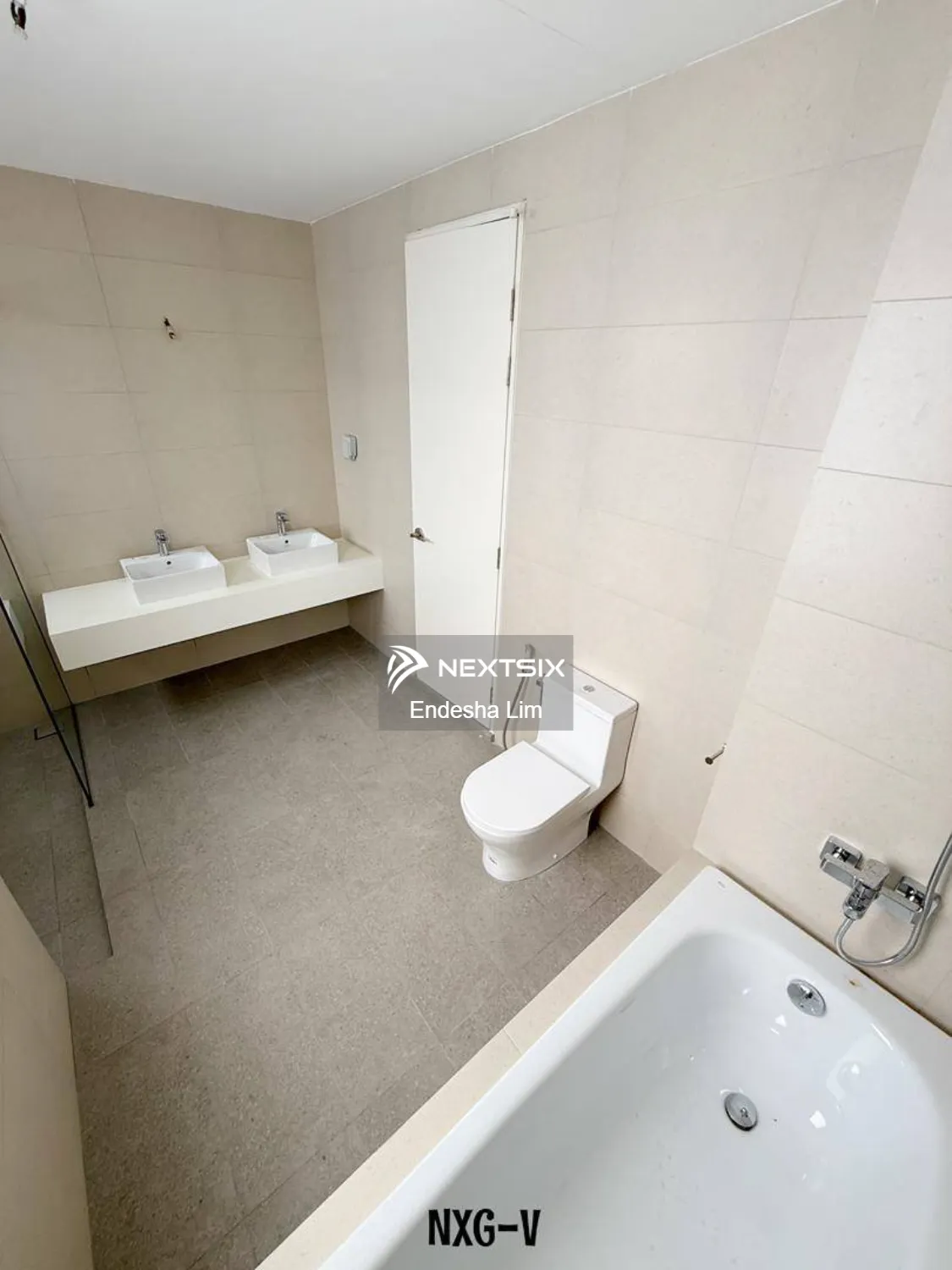 Semi-detached House For Sale in Kota Kemuning Selangor - Image 11