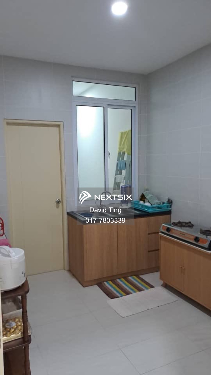 Condominium For Sale in Kuching Sarawak - Image 9