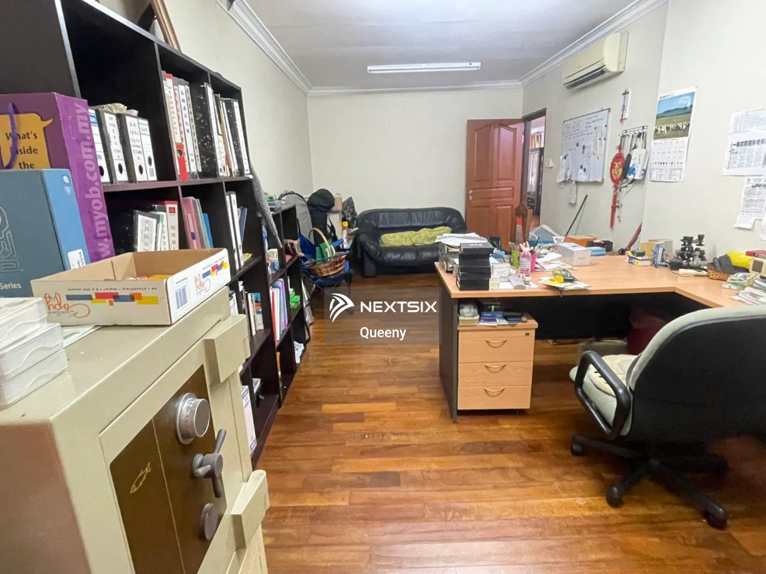 Semi-detached House For Sale in Kuching Sarawak - Image 6