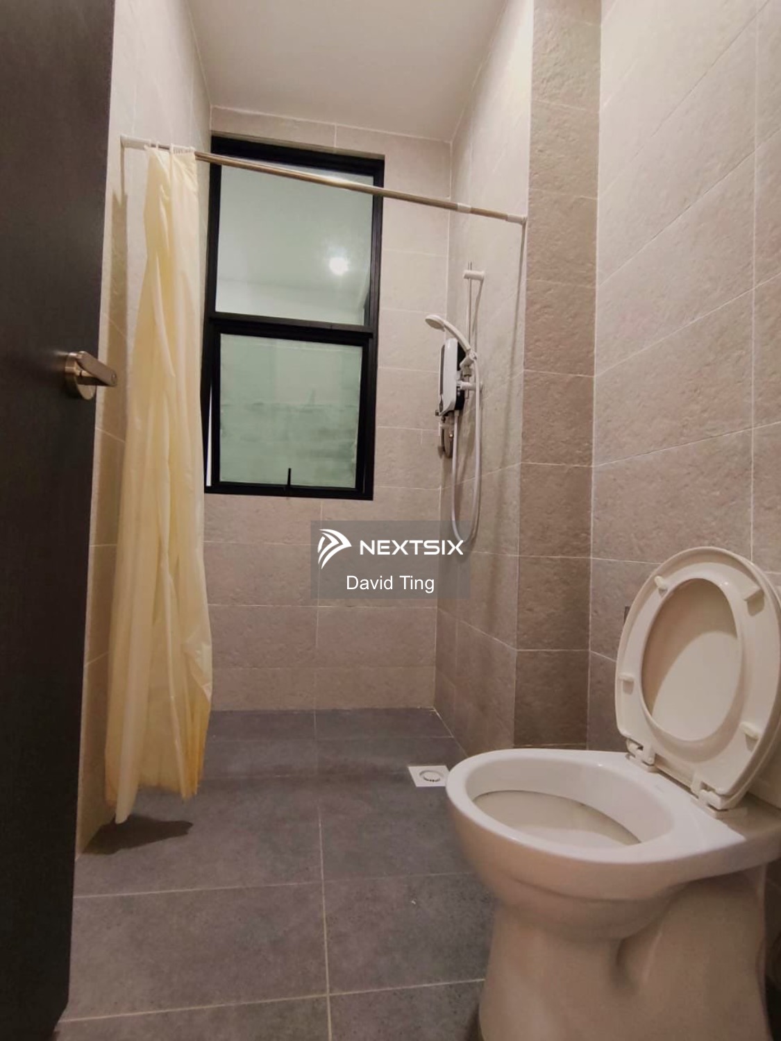 Serviced Residence For Rent in Kuching Sarawak - Image 11