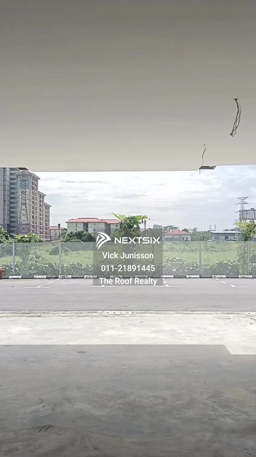 3-sty Terrace/Link House For Sale in Kuching Sarawak - Image 5