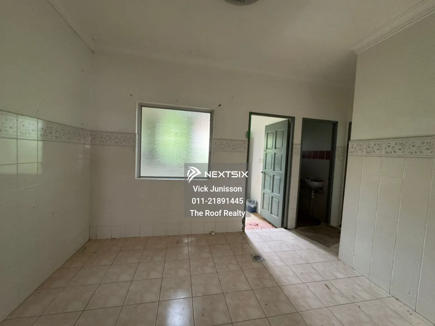 2-sty Terrace/Link House For Sale in Kota Samarahan Sarawak - Image 5