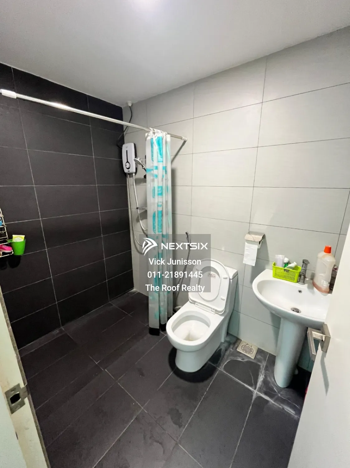 2-sty Terrace/Link House For Sale in Kota Samarahan Sarawak - Image 9