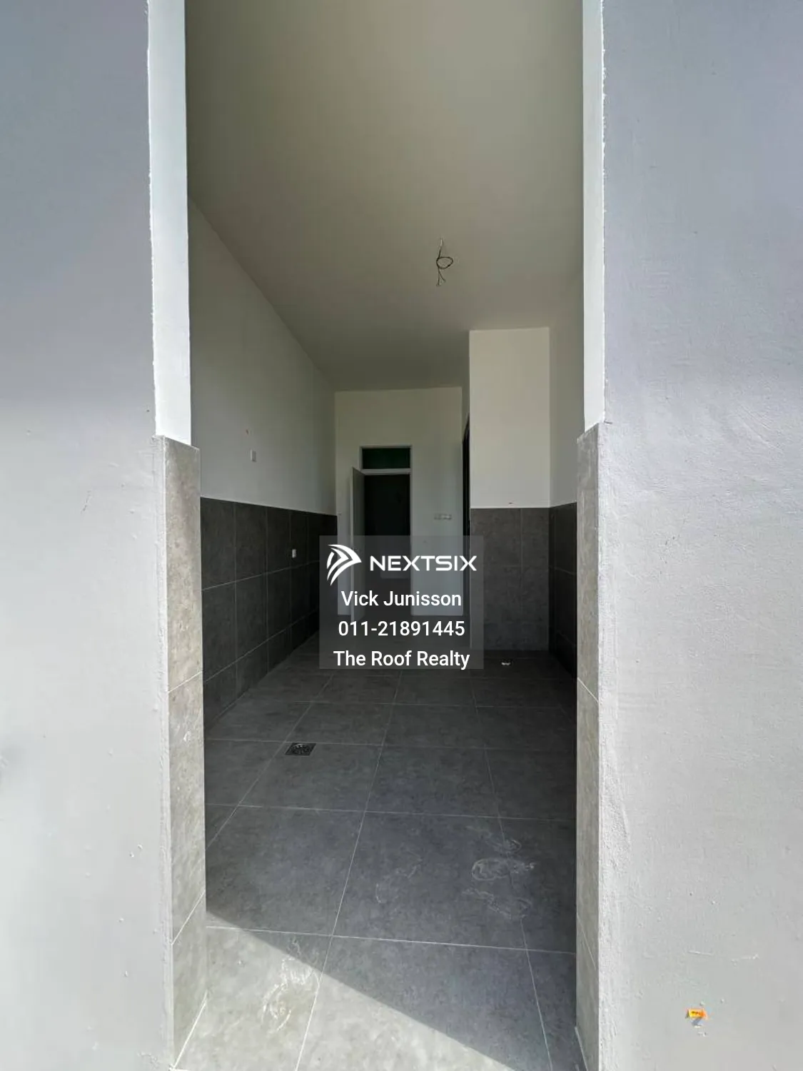Semi-detached House For Sale in Kuching Sarawak - Image 18