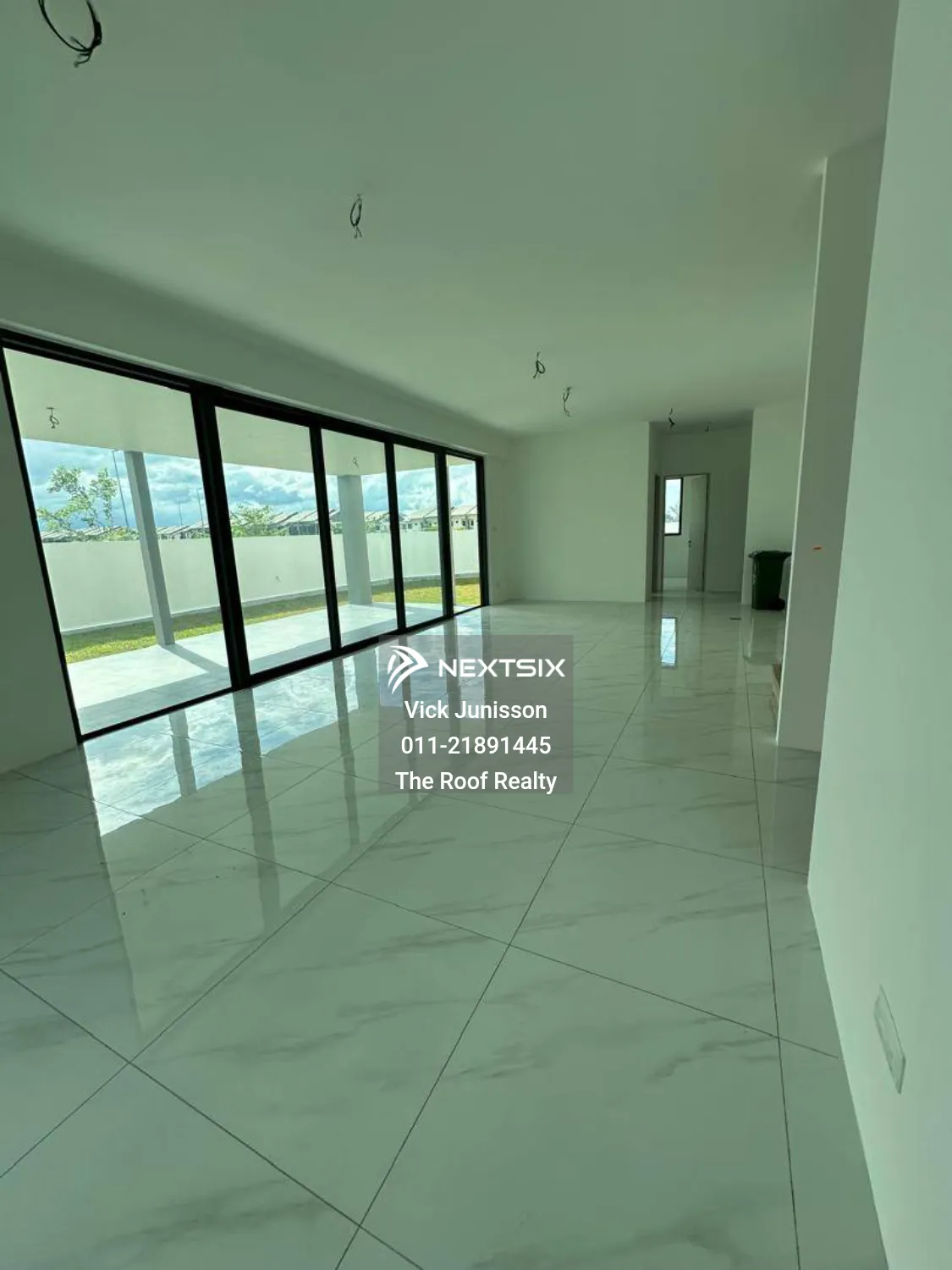 Semi-detached House For Sale in Kuching Sarawak - Image 8