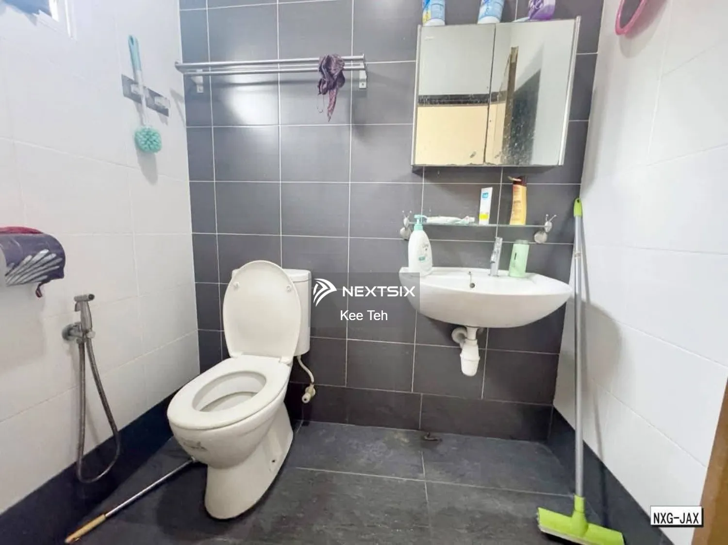 2-sty Terrace/Link House For Sale in Bandar Bukit Tinggi Selangor - Image 7