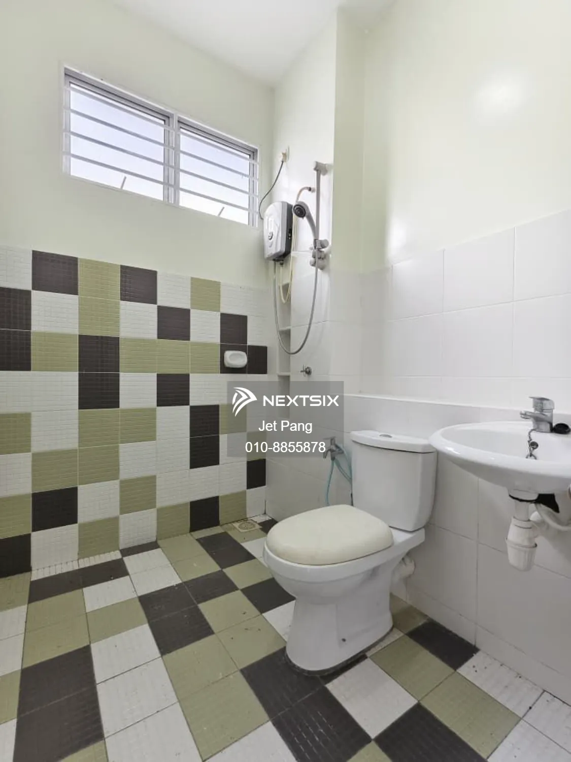 2-sty Terrace/Link House For Sale in Setia Indah Johor - Image 11