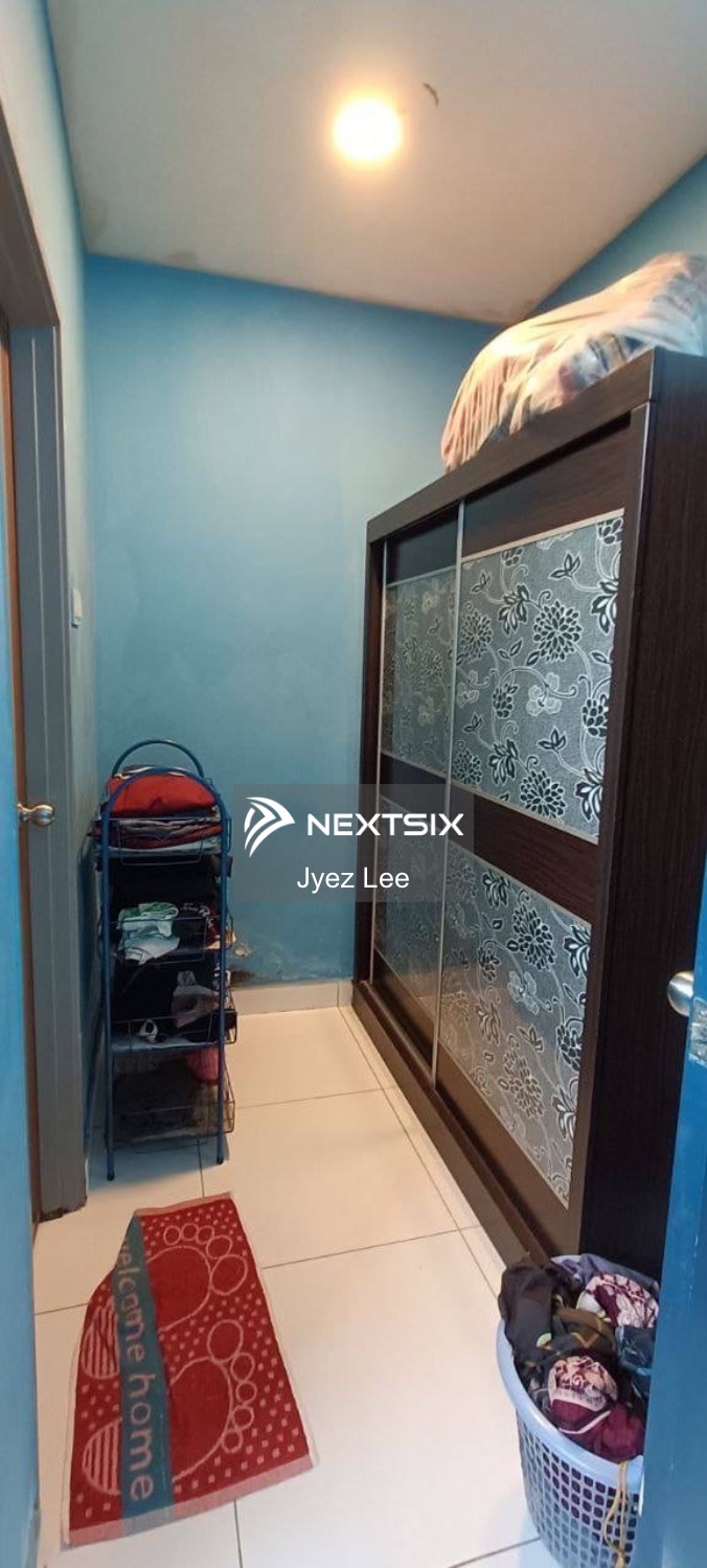 2-sty Terrace/Link House For Sale in Ulu Tiram Johor - Image 6