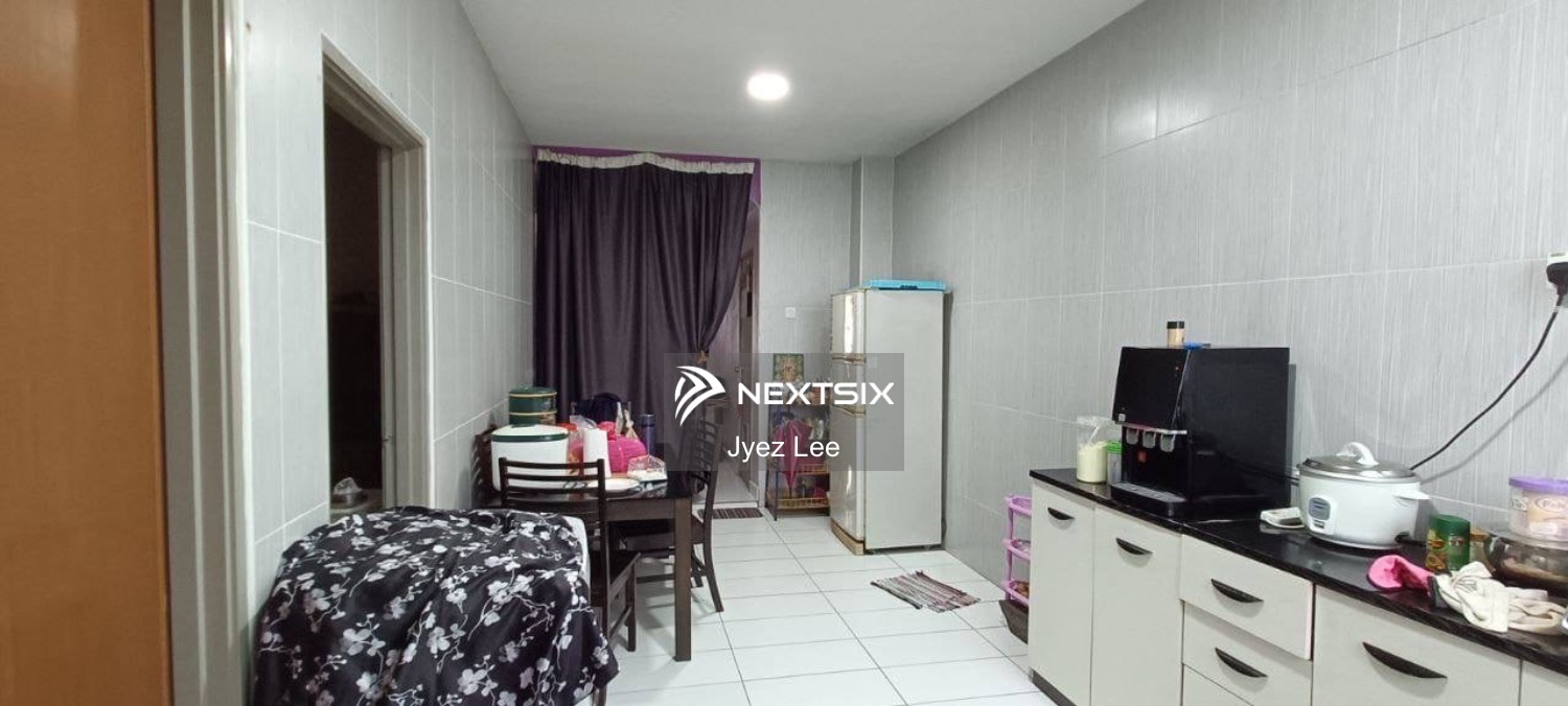 2-sty Terrace/Link House For Sale in Ulu Tiram Johor - Image 7