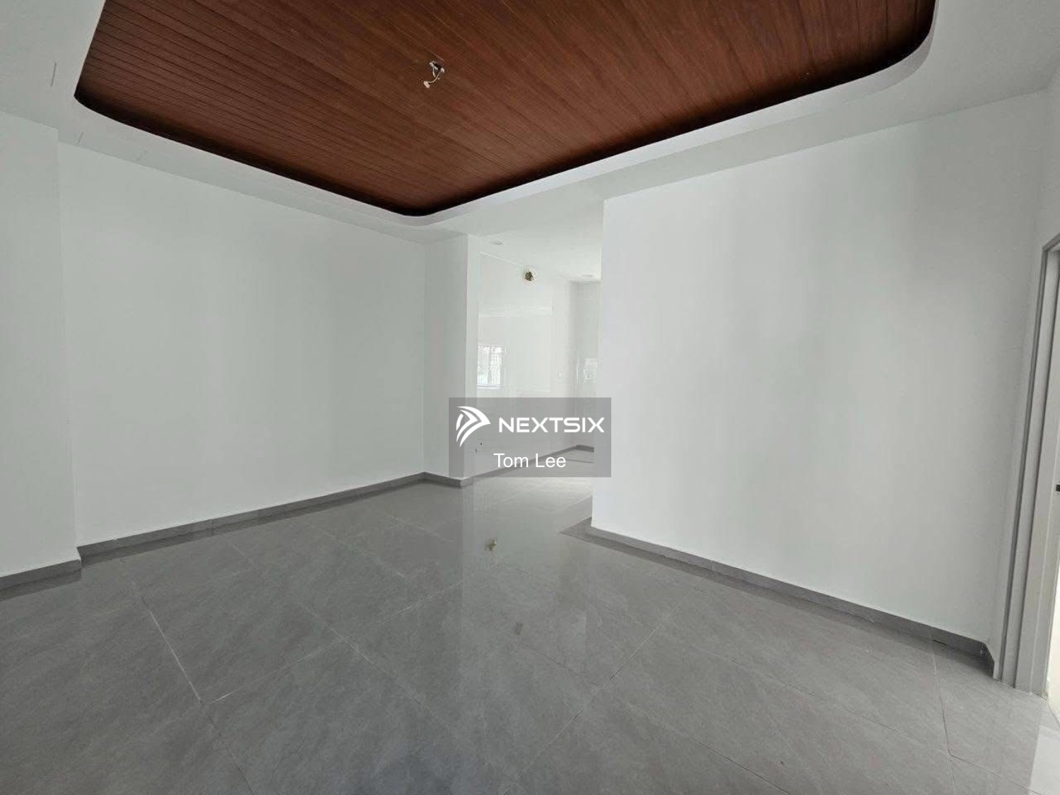 Semi-detached House For Sale in Klang Selangor - Image 5