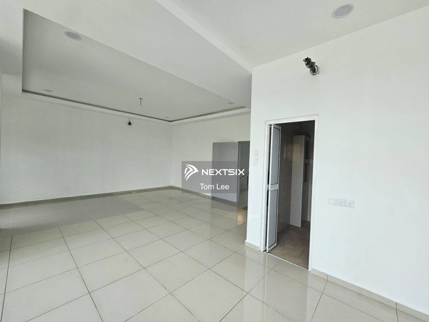 Semi-detached House For Sale in Klang Selangor - Image 7