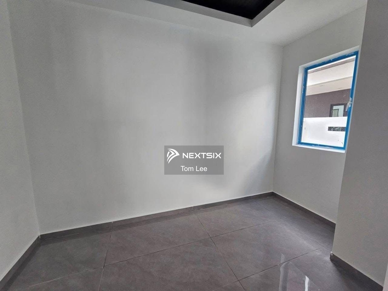 Semi-detached House For Sale in Klang Selangor - Image 9