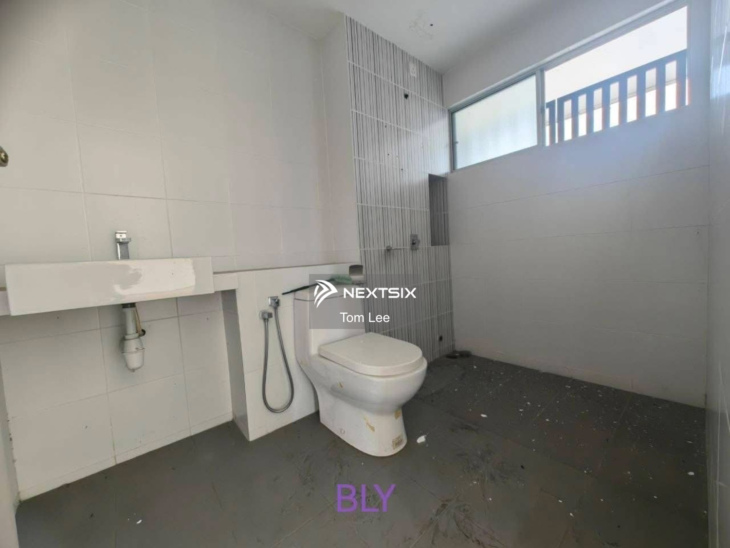 2-sty Terrace/Link House For Sale in Klang Selangor - Image 9