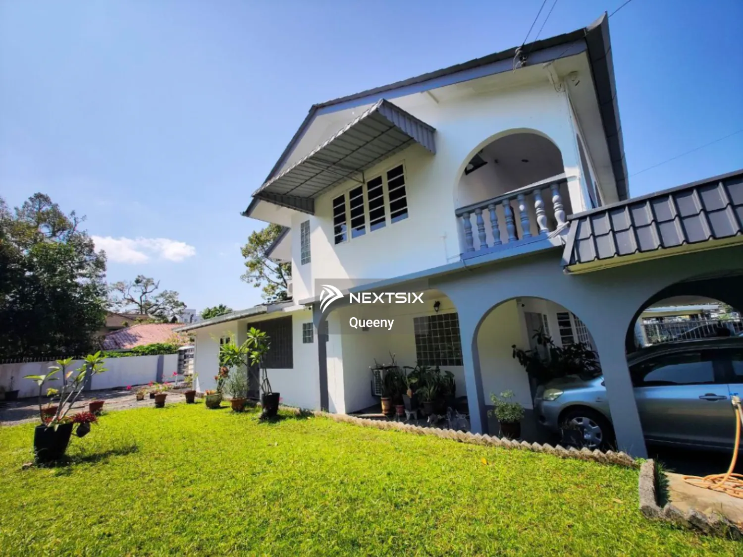 Semi-detached House For Sale in Kuching Sarawak