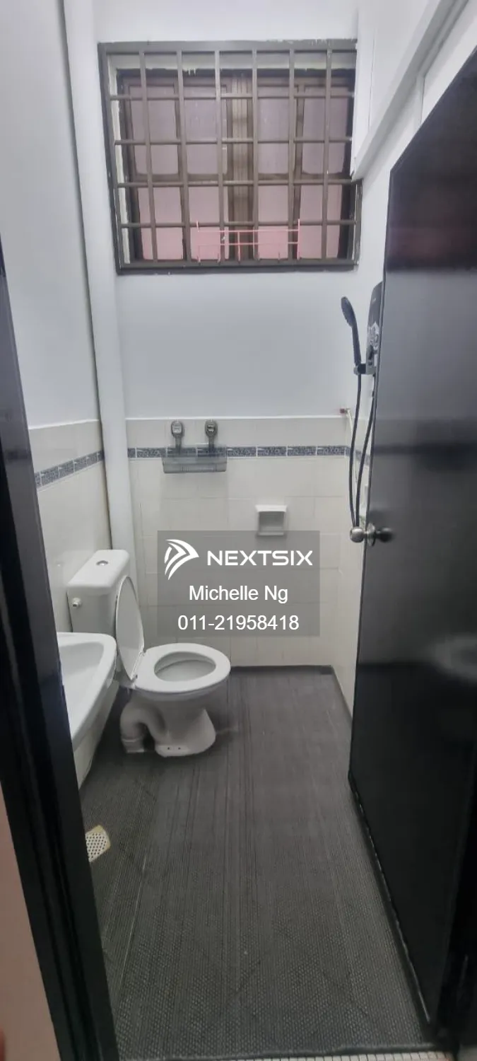 1-sty Terrace/Link House For Rent in Perling Johor - Image 10