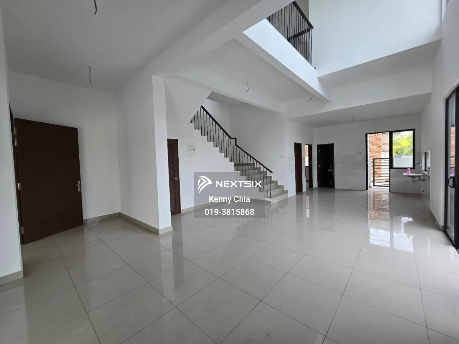 3-sty Terrace/Link House For Sale in Puchong Selangor - Image 8