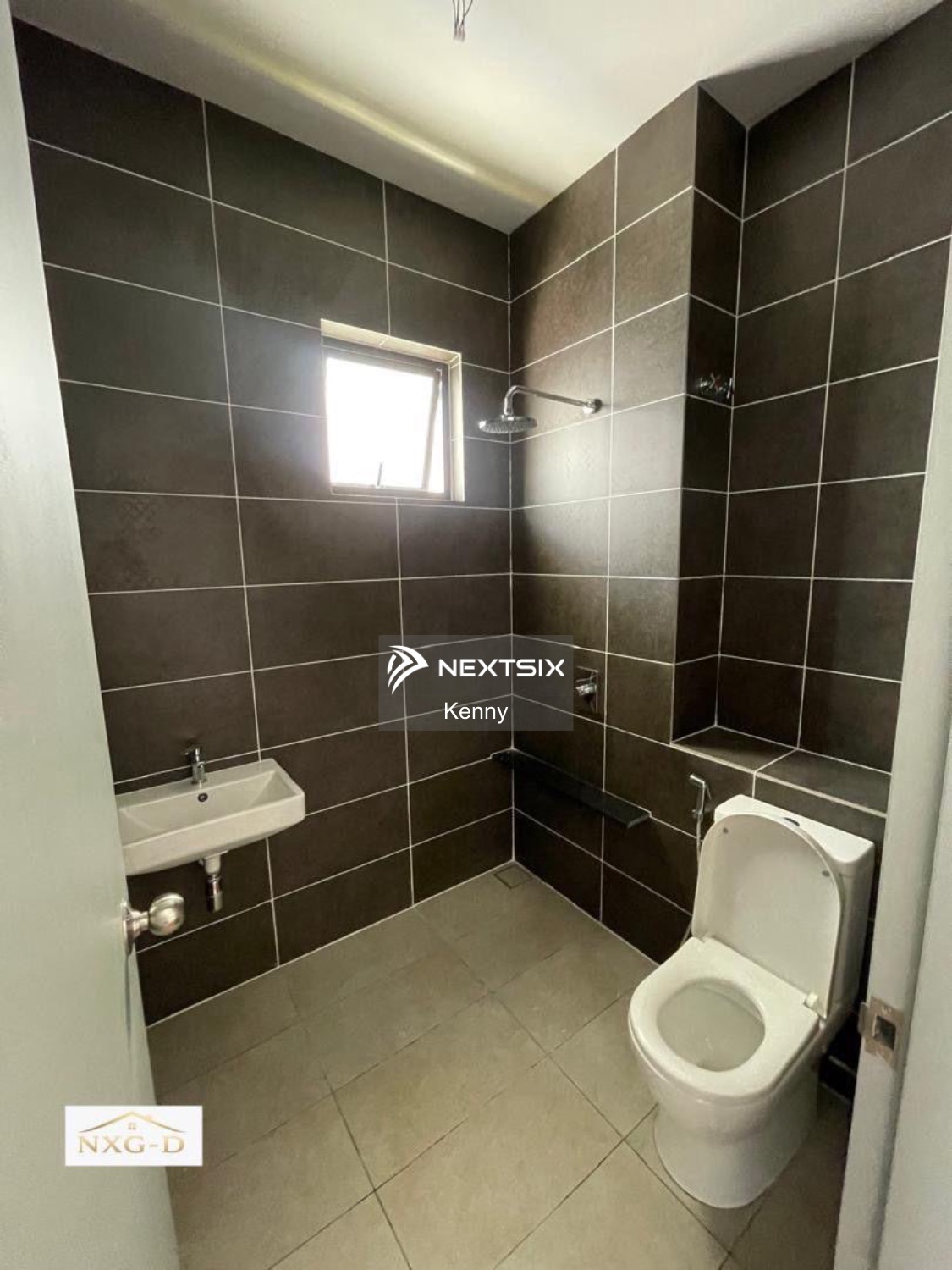 Semi-detached House For Sale in Kota Kemuning Selangor - Image 7