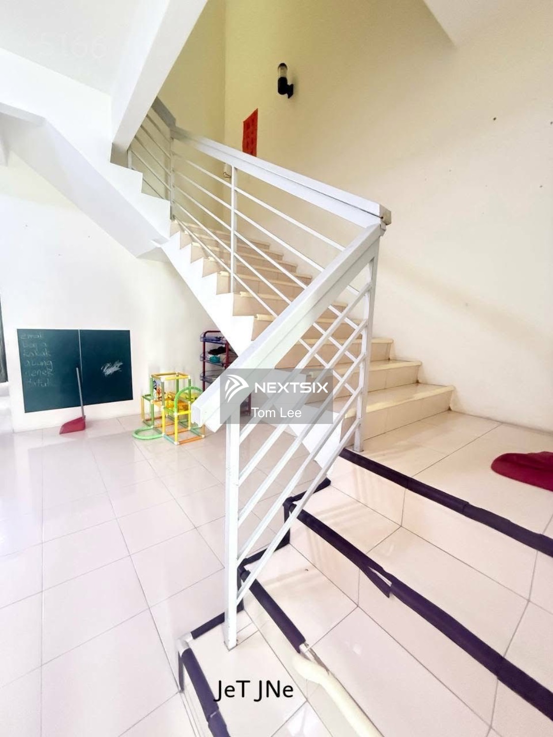 2-sty Terrace/Link House For Sale in Klang Selangor - Image 5