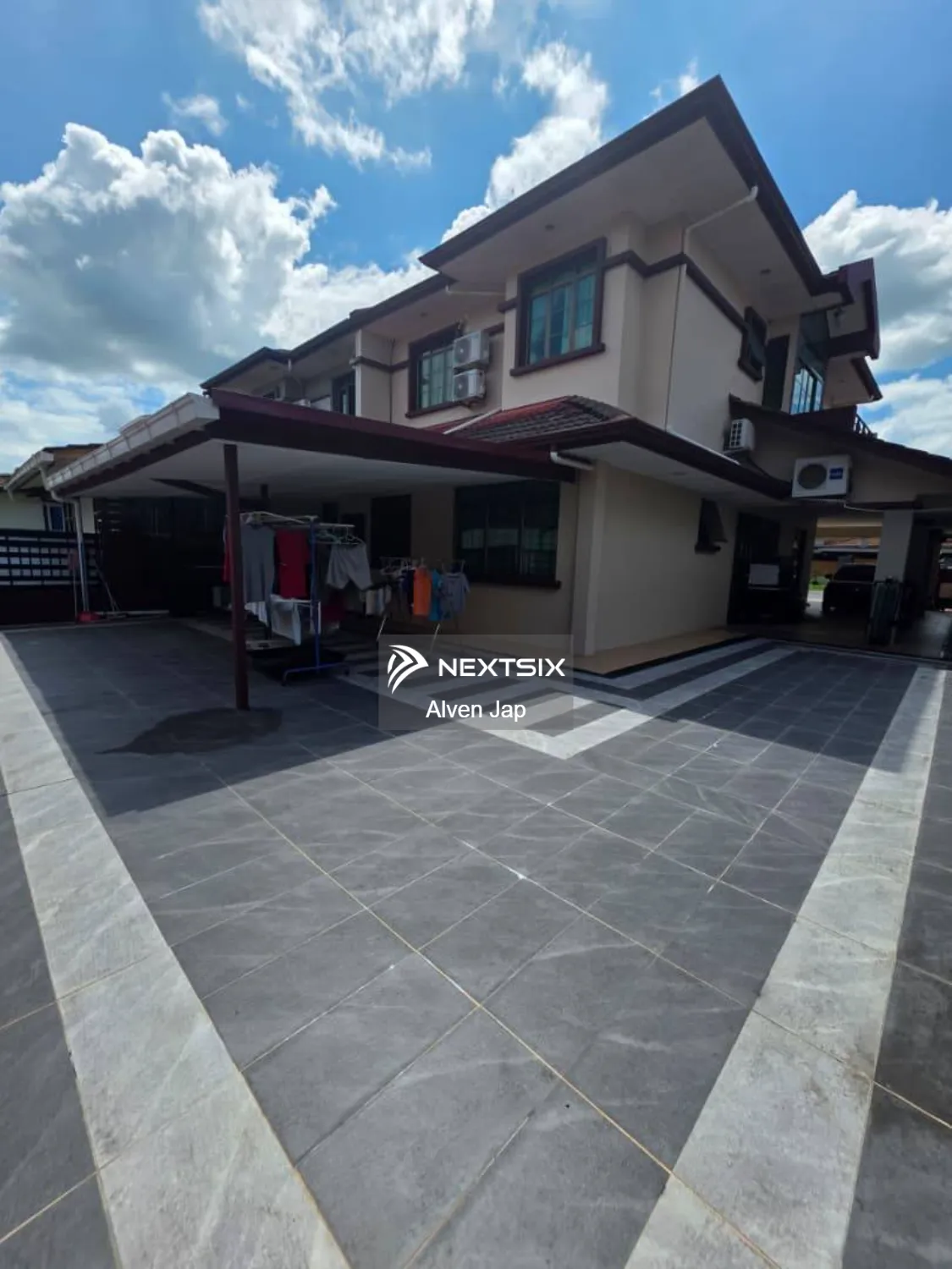 Semi-detached House For Sale in Kuching Sarawak - Image 6
