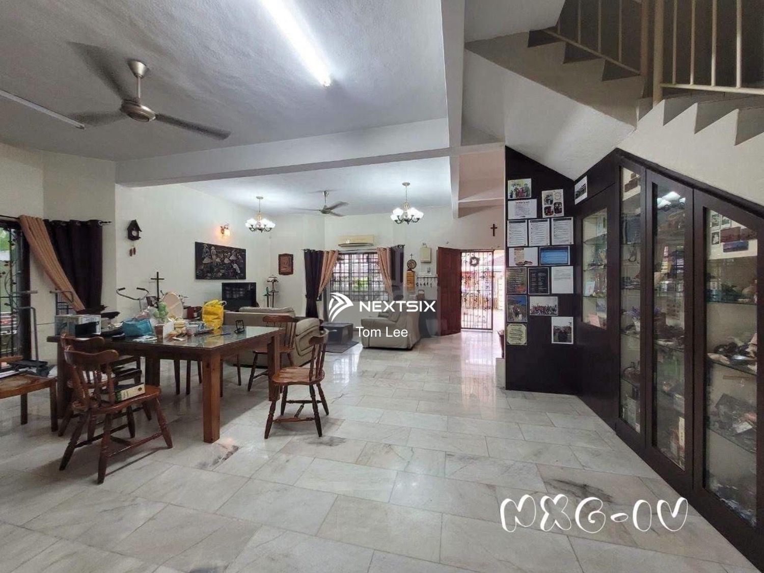 Semi-detached House For Sale in Klang Selangor