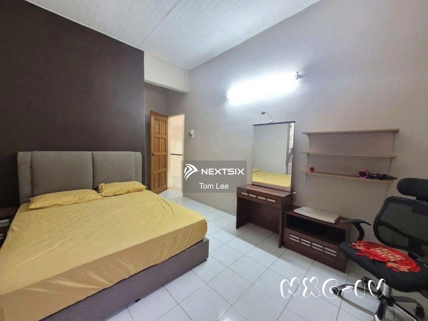 Semi-detached House For Sale in Klang Selangor - Image 8