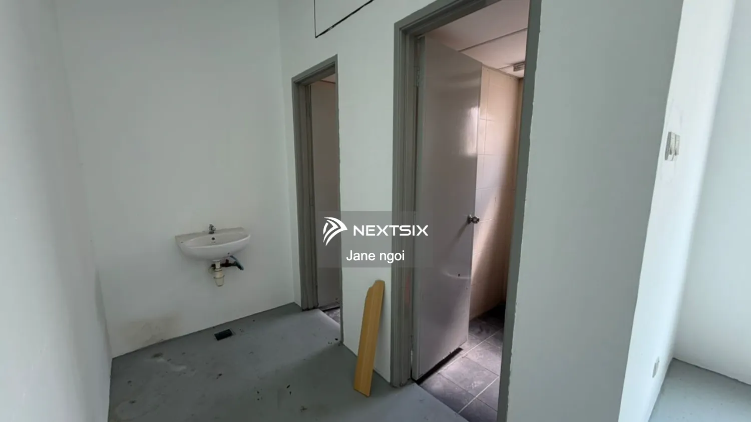 Shop For Rent in Tampoi Johor - Image 6