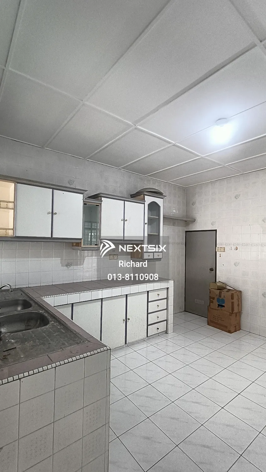 2-sty Terrace/Link House For Rent in Kuching Sarawak - Image 11