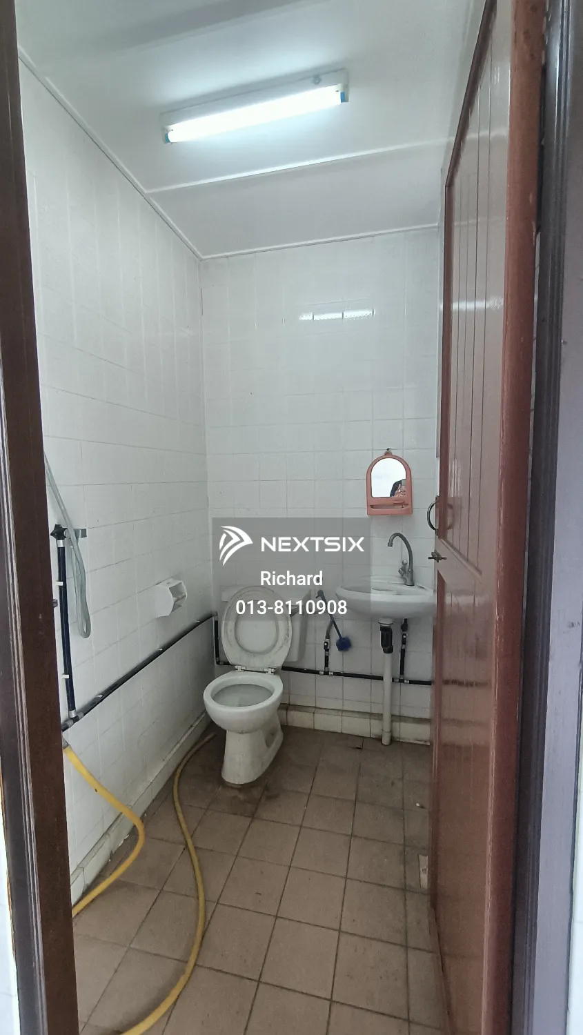 2-sty Terrace/Link House For Rent in Kuching Sarawak - Image 13