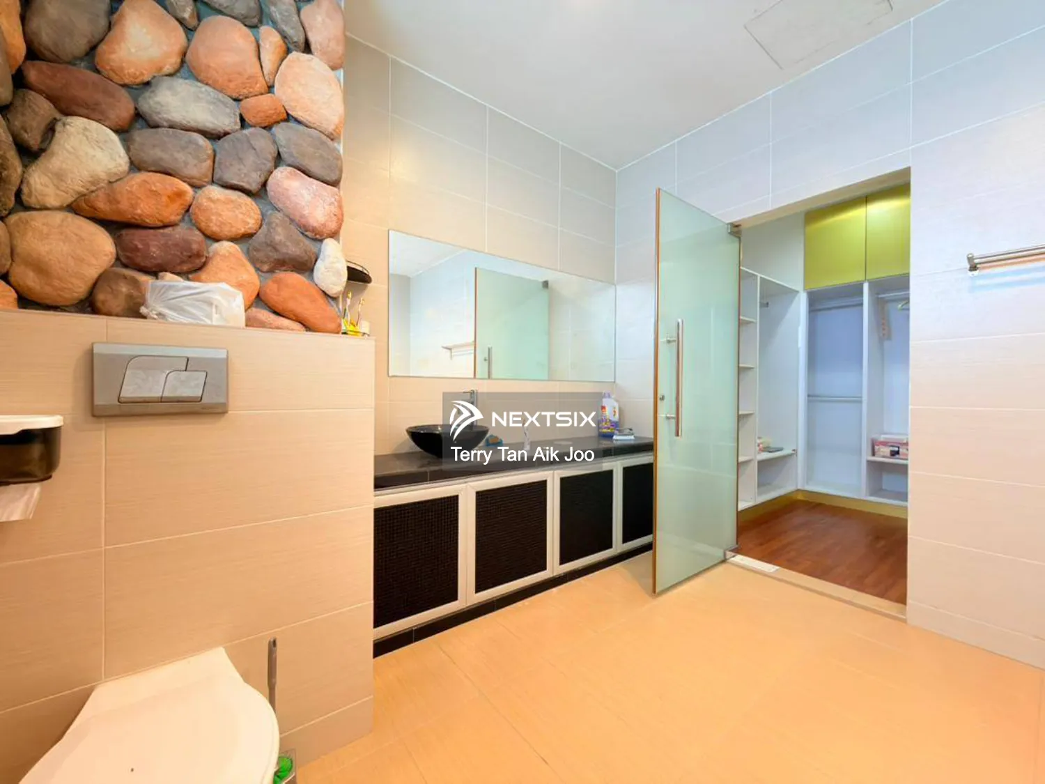 Semi-detached House For Sale in Perling Johor - Image 5