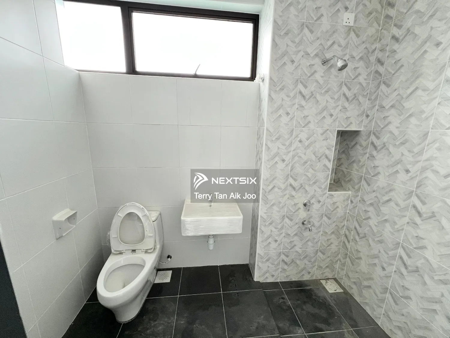 2-sty Terrace/Link House For Sale in Johor Bahru Johor - Image 8