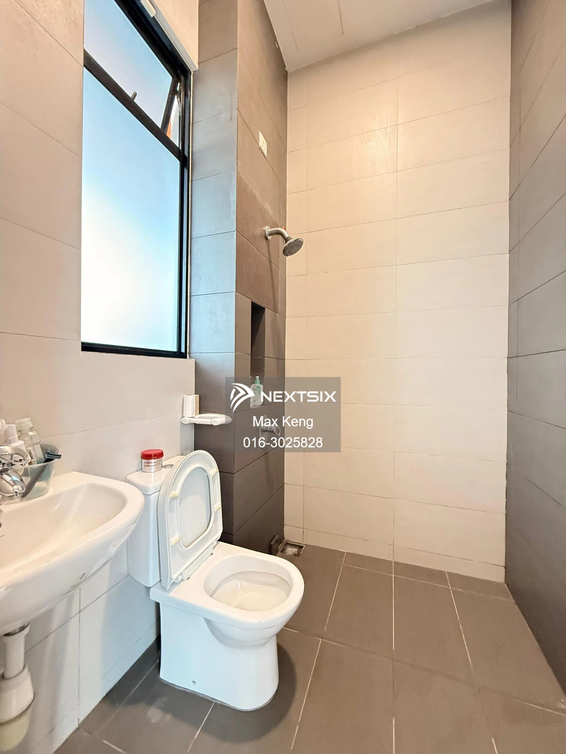 Bungalow For Sale in Setia Indah Johor - Image 12