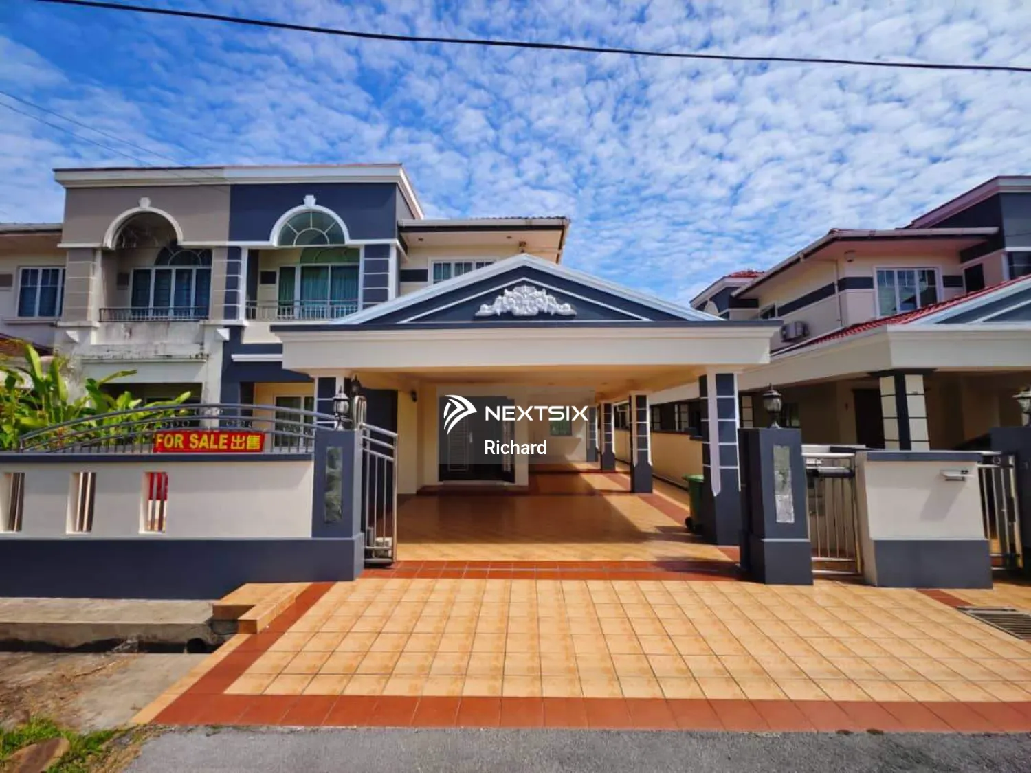 Semi-detached House For Sale in Kuching Sarawak