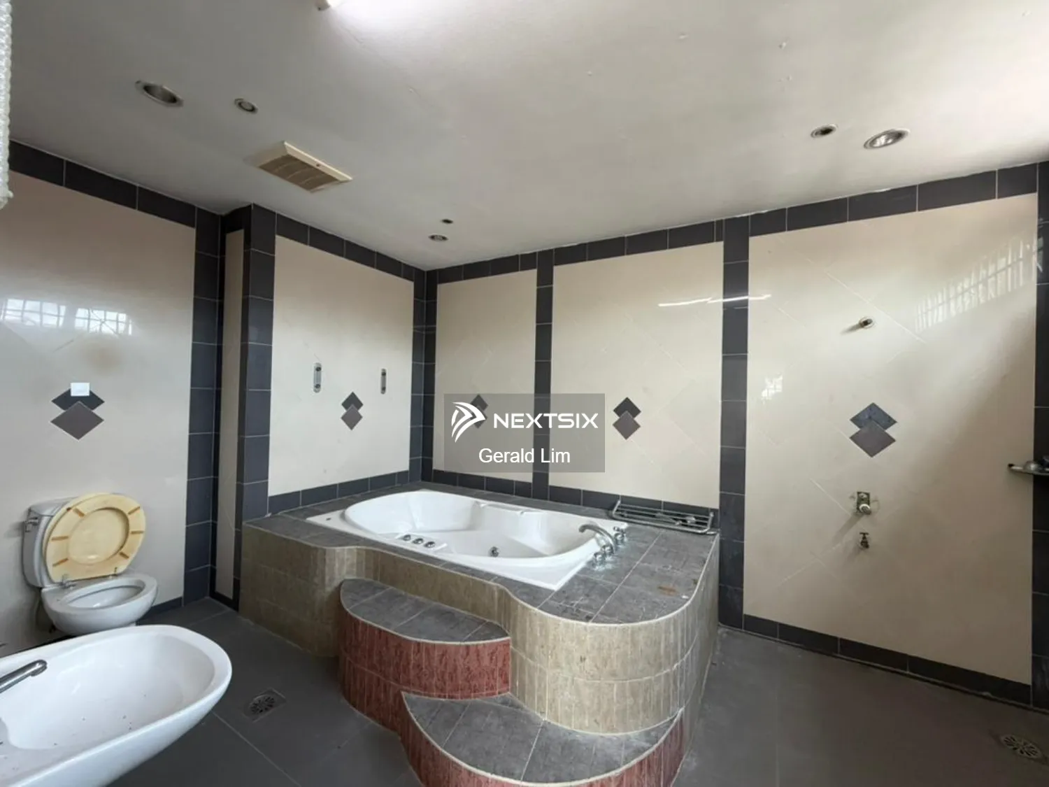 1-sty Terrace/Link House For Sale in Ulu Tiram Johor - Image 10