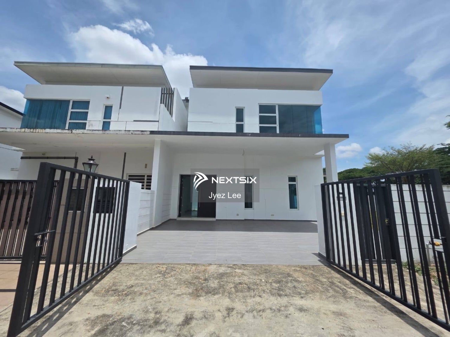 Semi-detached House For Sale in Johor Bahru Johor