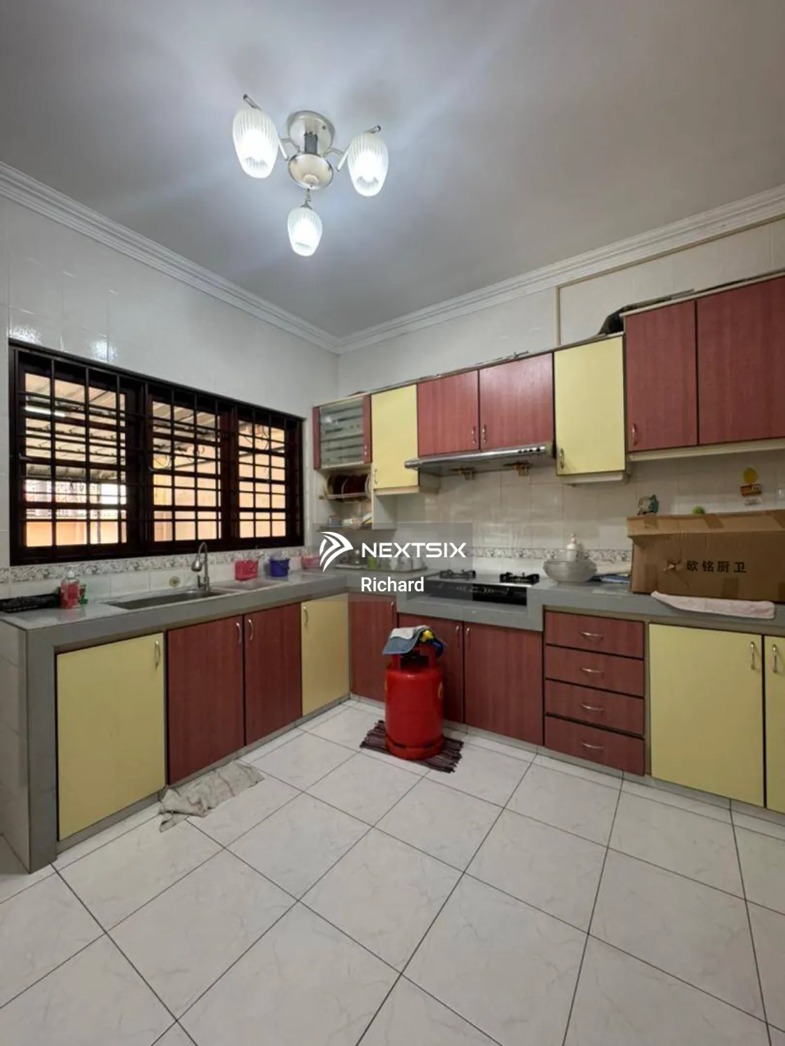 Semi-detached House For Rent in Kuching Sarawak