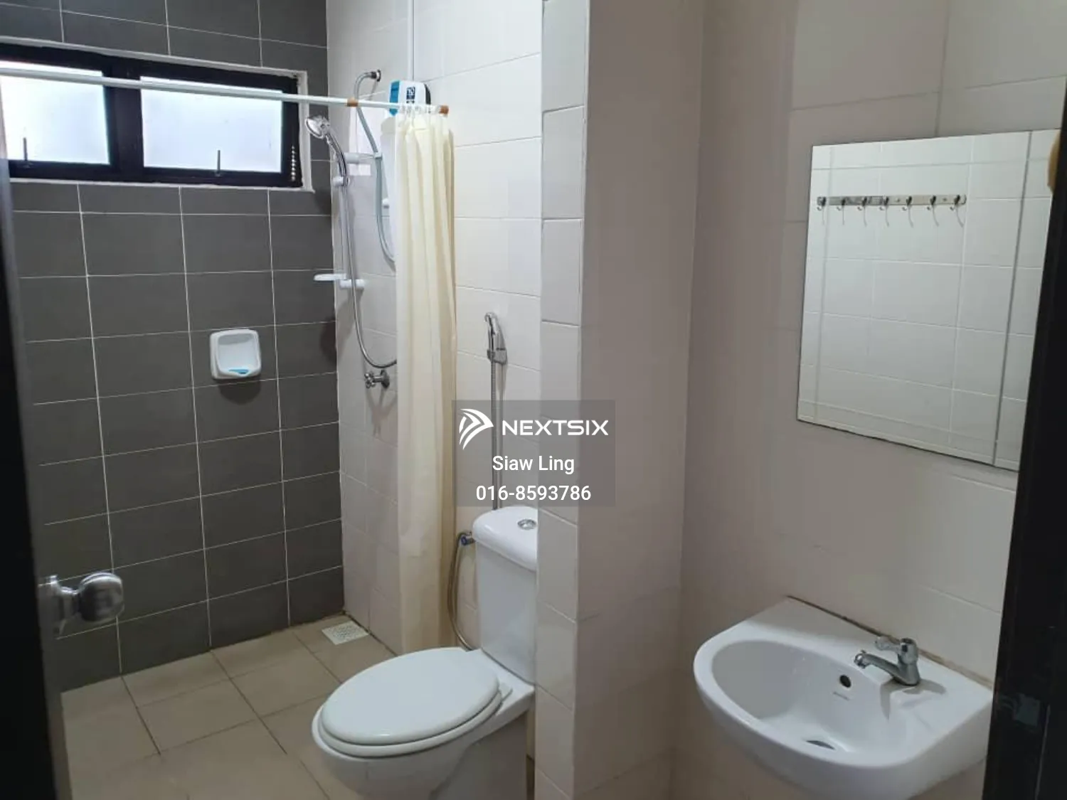 1-sty Terrace/Link House For Sale in Kuching Sarawak - Image 6