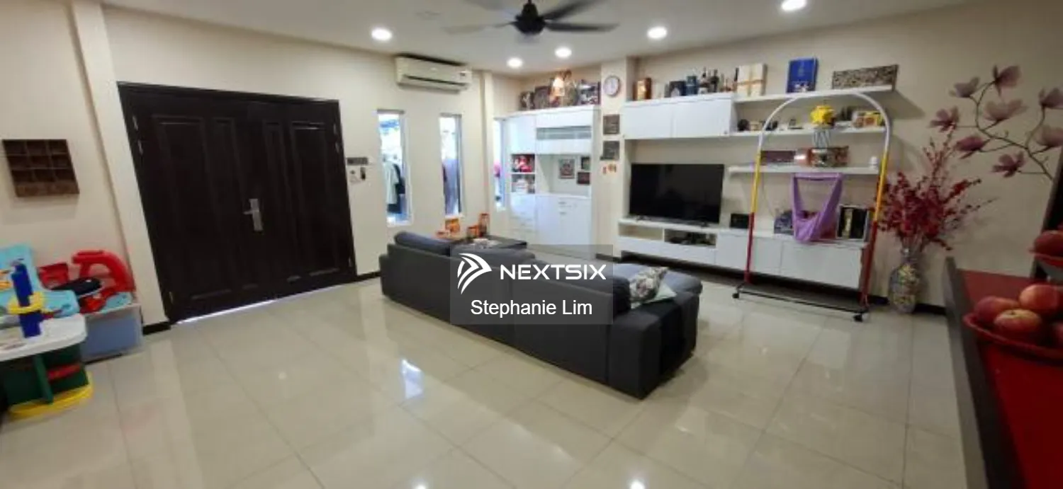 3-sty Terrace/Link House For Sale in Klang Selangor