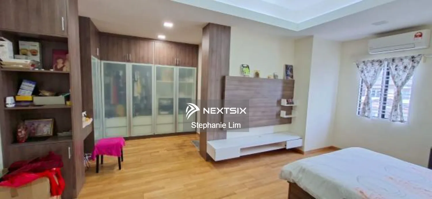 3-sty Terrace/Link House For Sale in Klang Selangor - Image 10