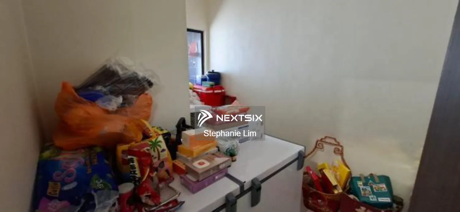 3-sty Terrace/Link House For Sale in Klang Selangor - Image 5