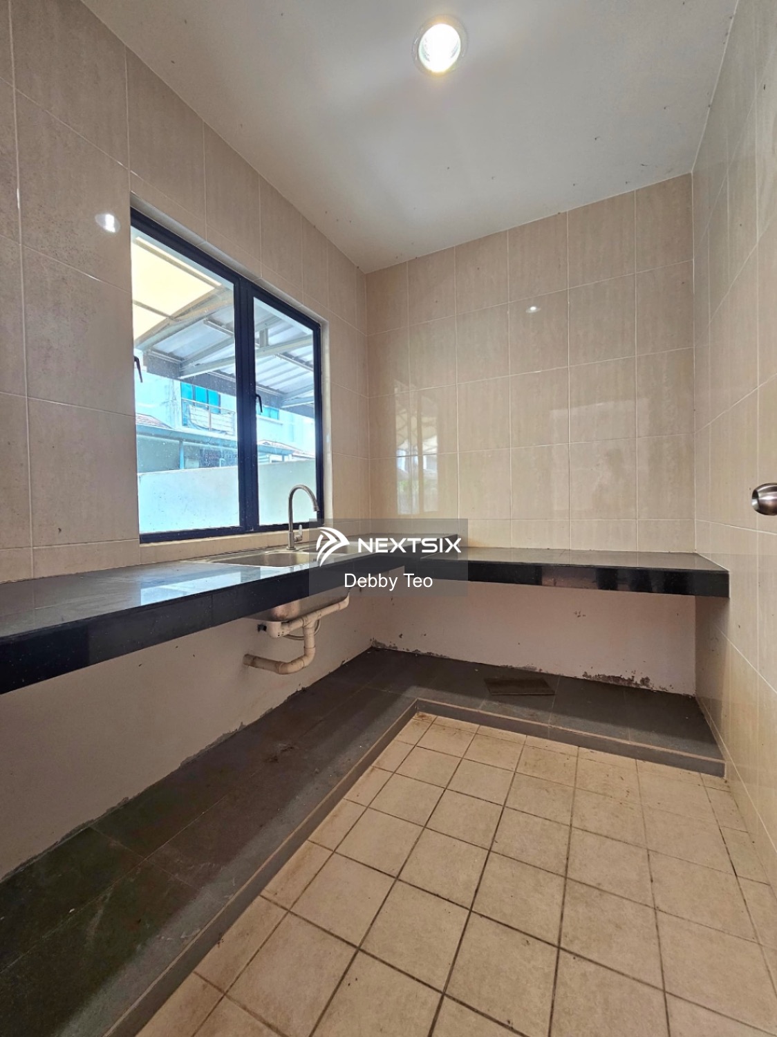 2-sty Terrace/Link House For Sale in Kuching Sarawak - Image 5