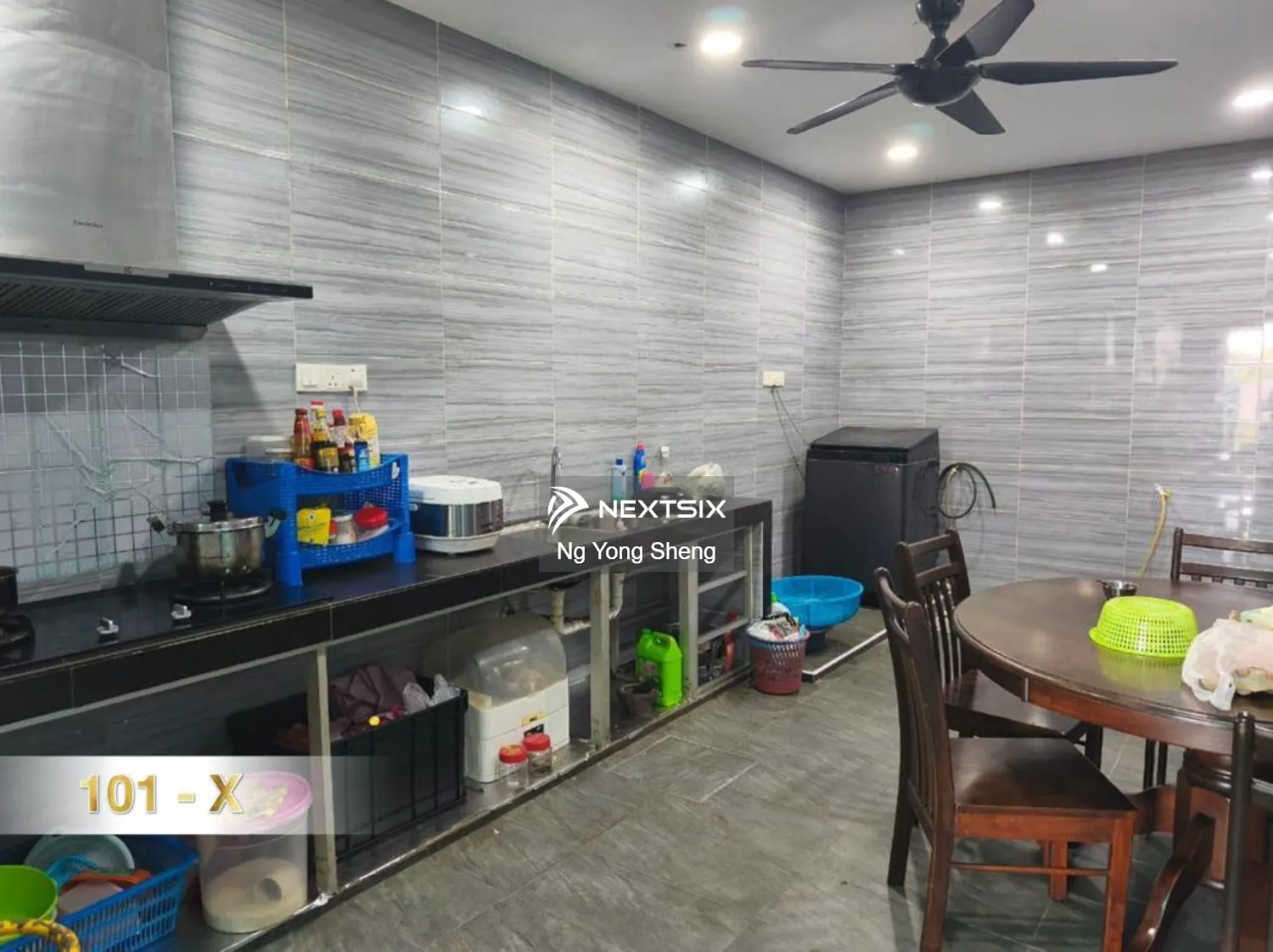 Semi-detached House For Sale in Klang Selangor - Image 3