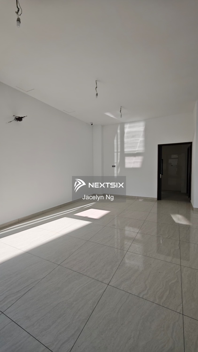Bungalow For Sale in Gelang Patah Johor - Image 12
