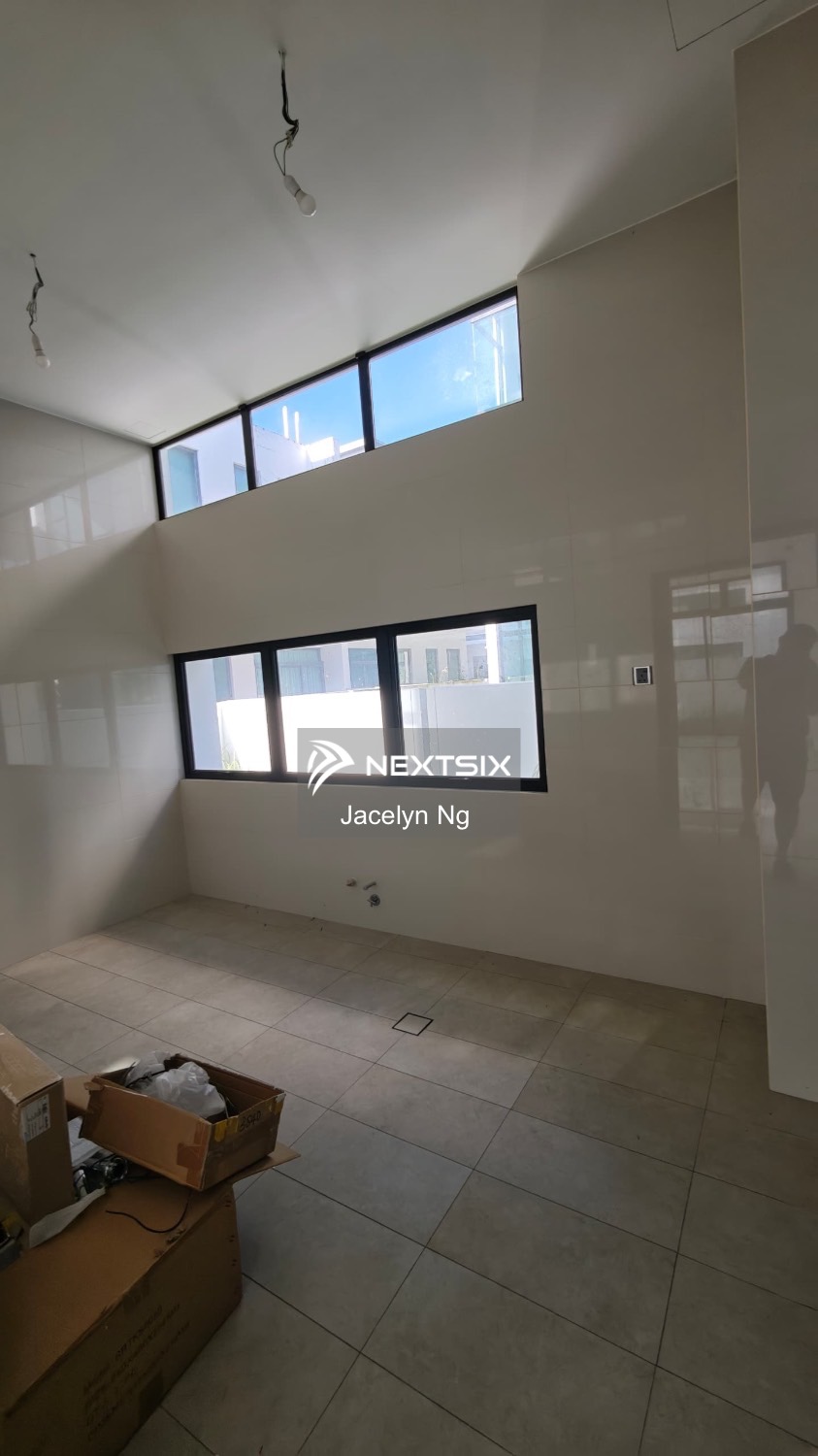 Bungalow For Sale in Gelang Patah Johor - Image 17