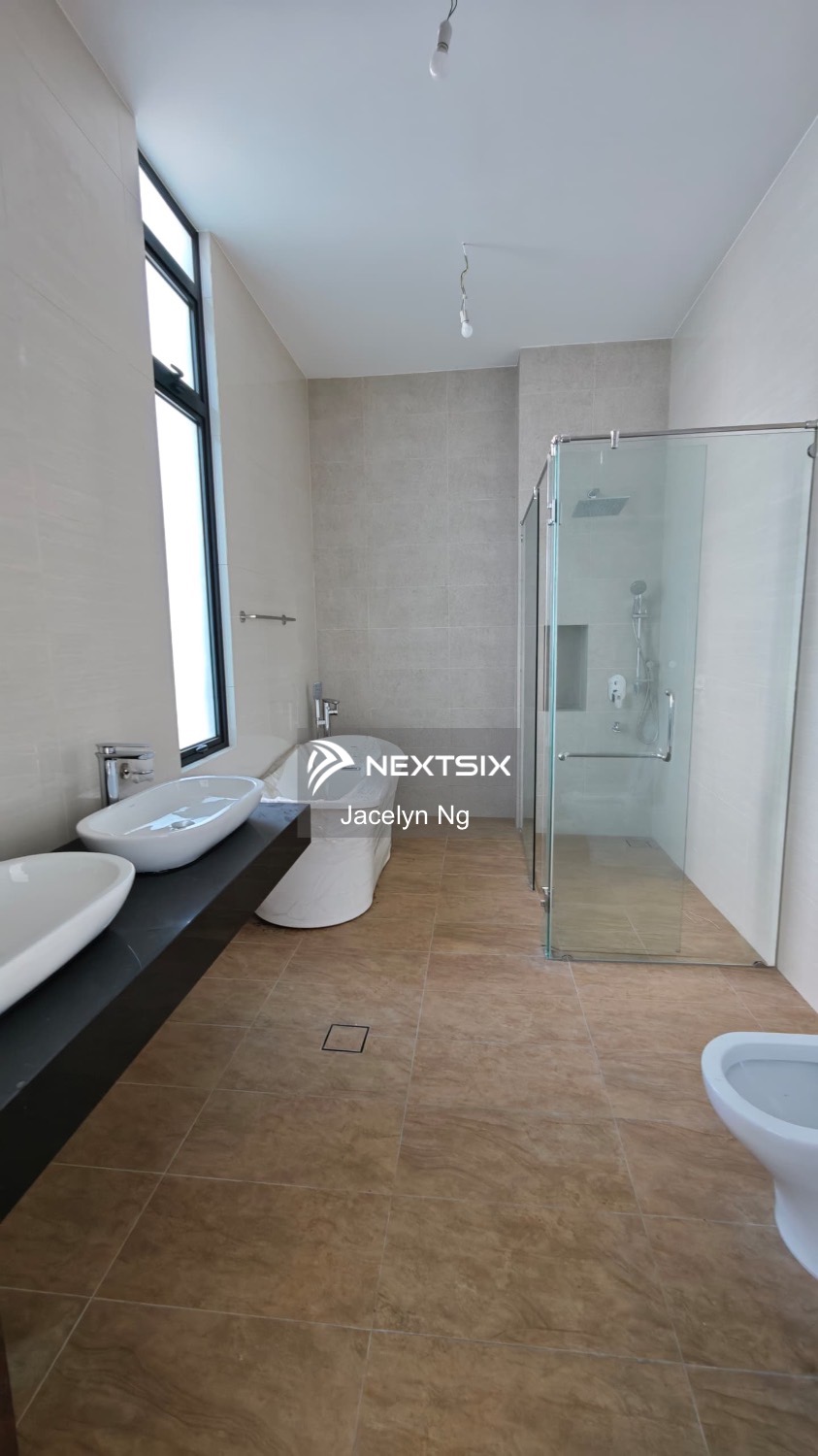 Bungalow For Sale in Gelang Patah Johor - Image 18