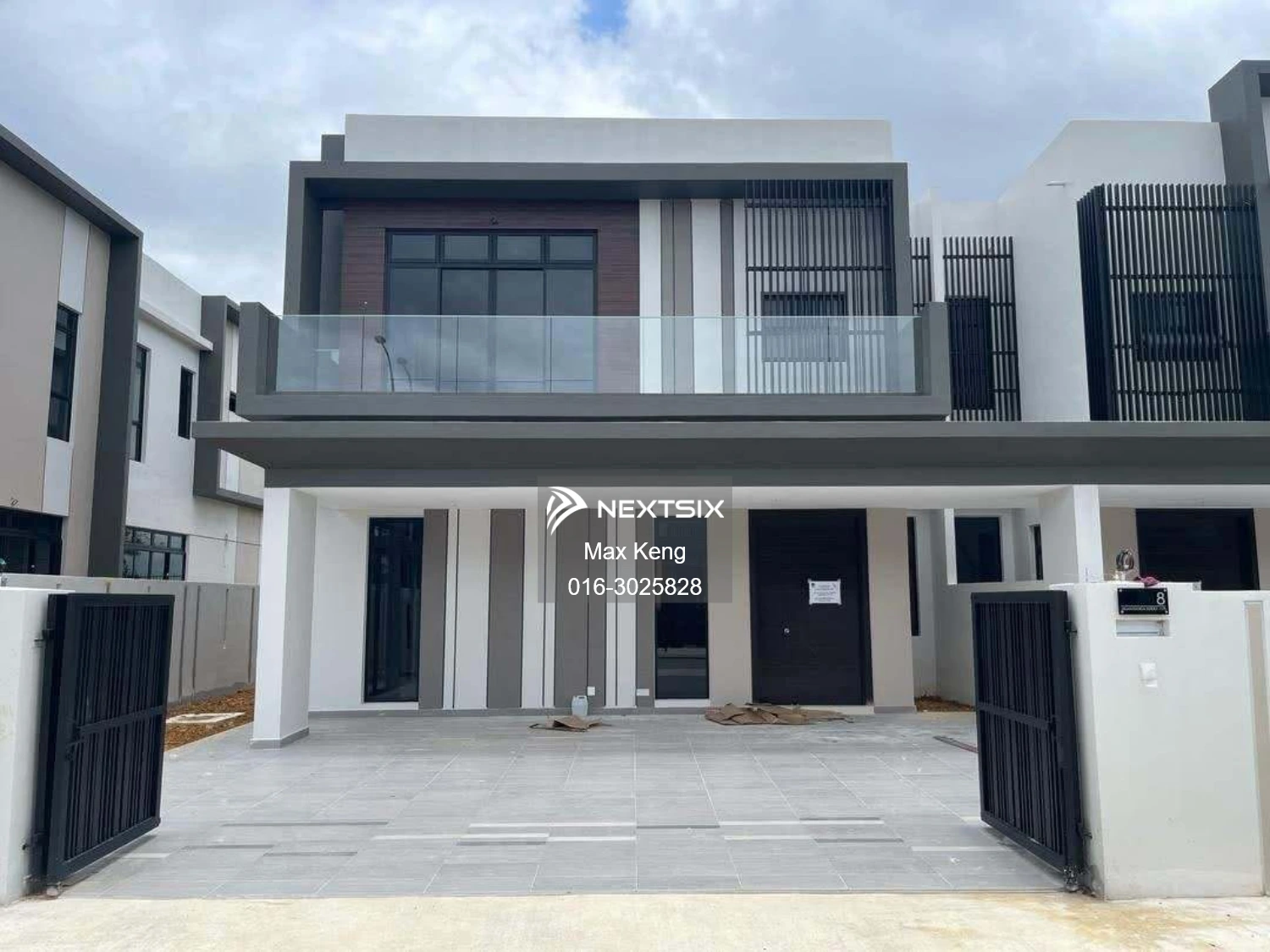 Semi-detached House For Sale in Skudai Johor