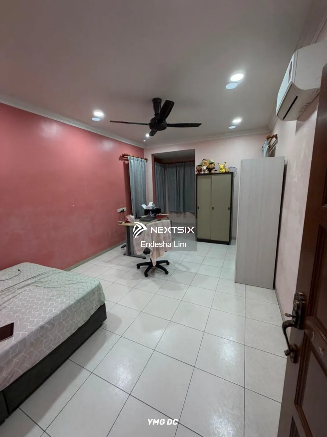 Semi-detached House For Sale in Bandar Bukit Tinggi Selangor - Image 10