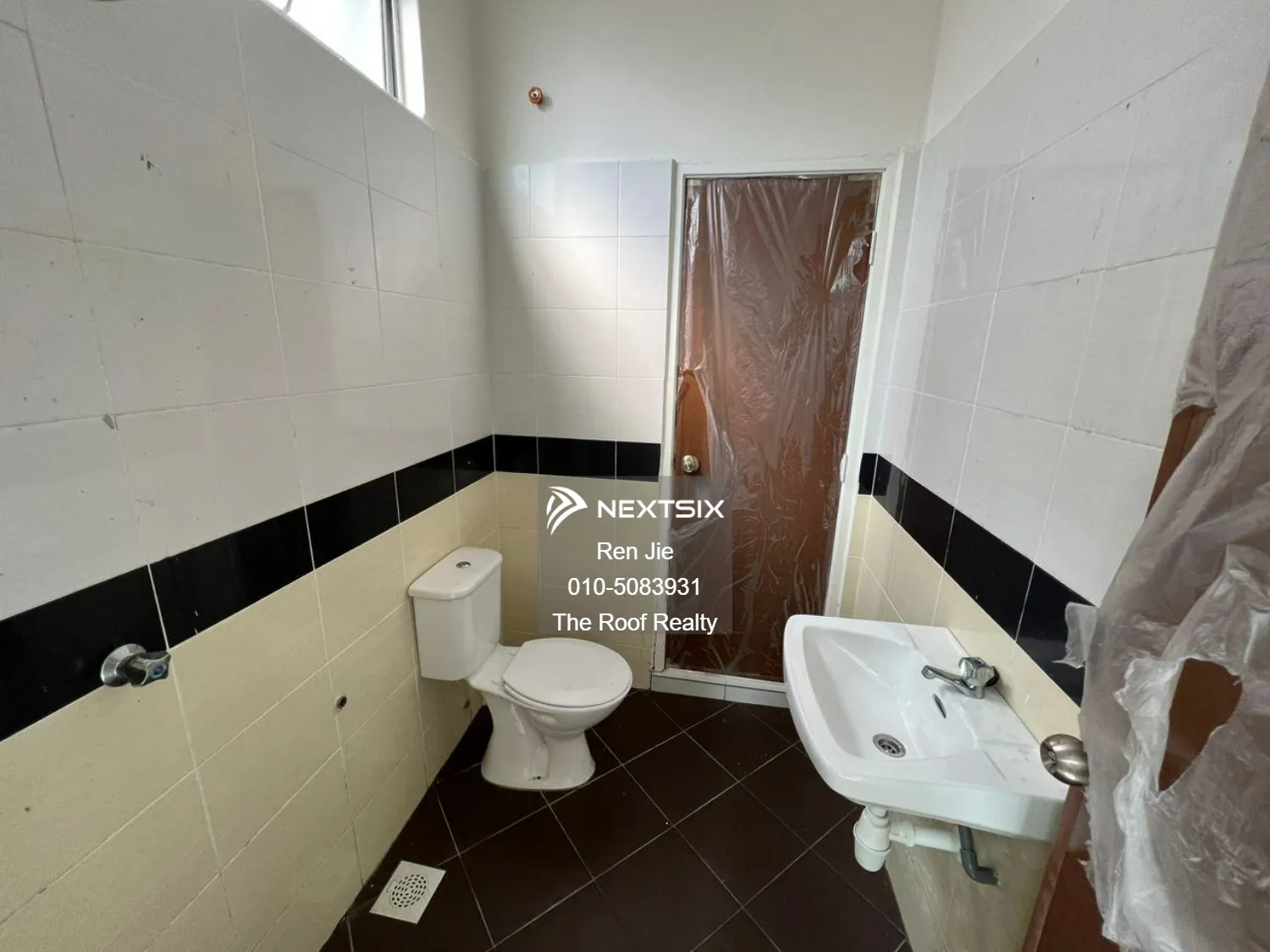 Semi-detached House For Sale in Alor Gajah Melaka - Image 9